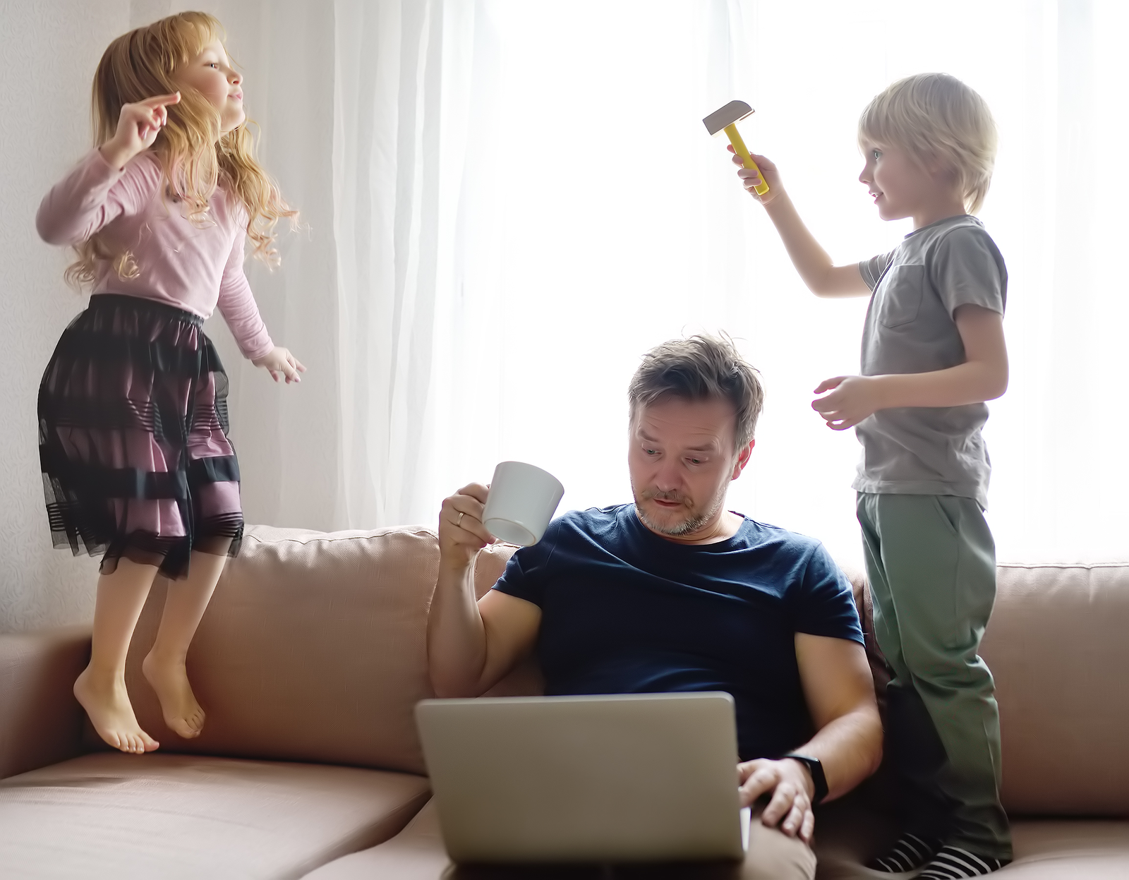 dad with two kids